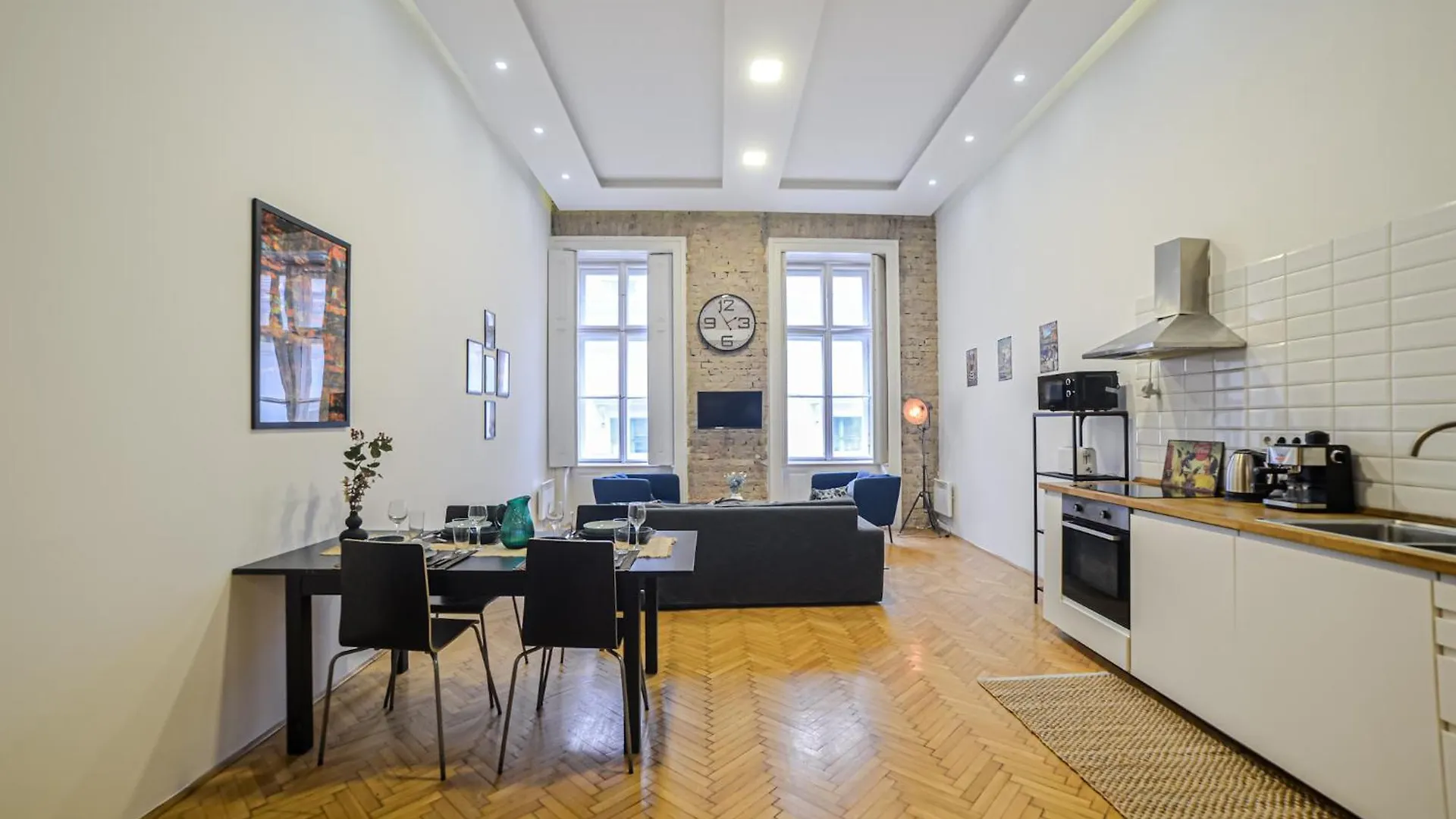 Dazzling Dob Apartment Budapest Hungary