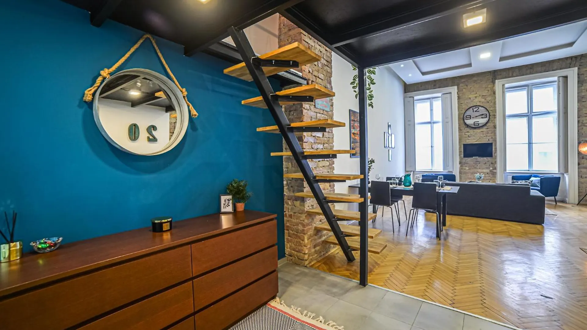 Dazzling Dob Apartment Budapest